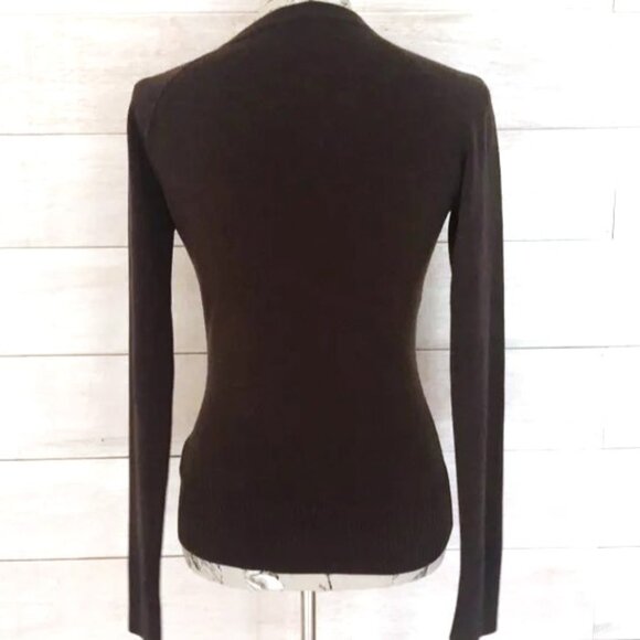 H&M v-neck brown sweater - Picture 2 of 4